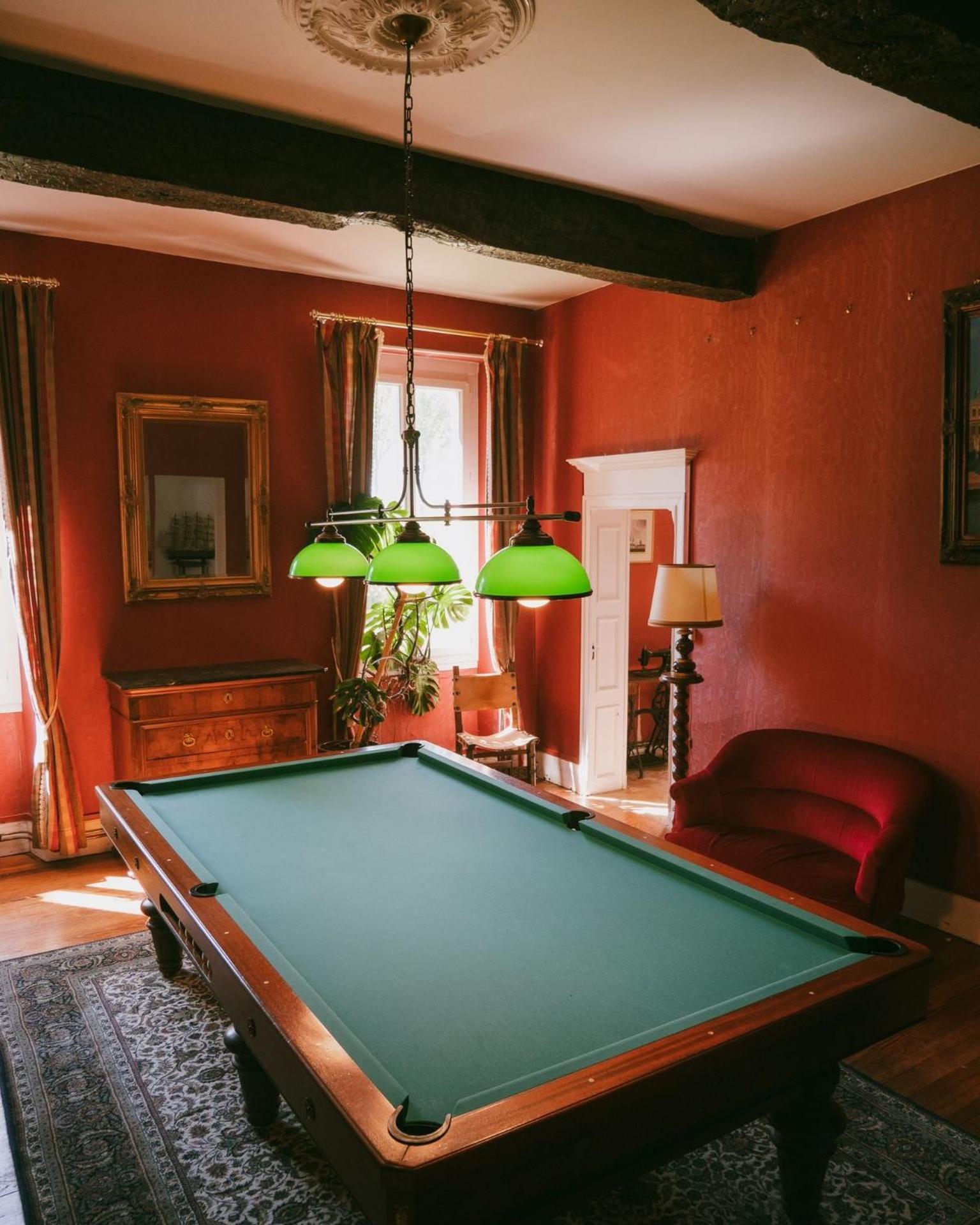 Отель Le Manoir De Lisle Экстерьер фото